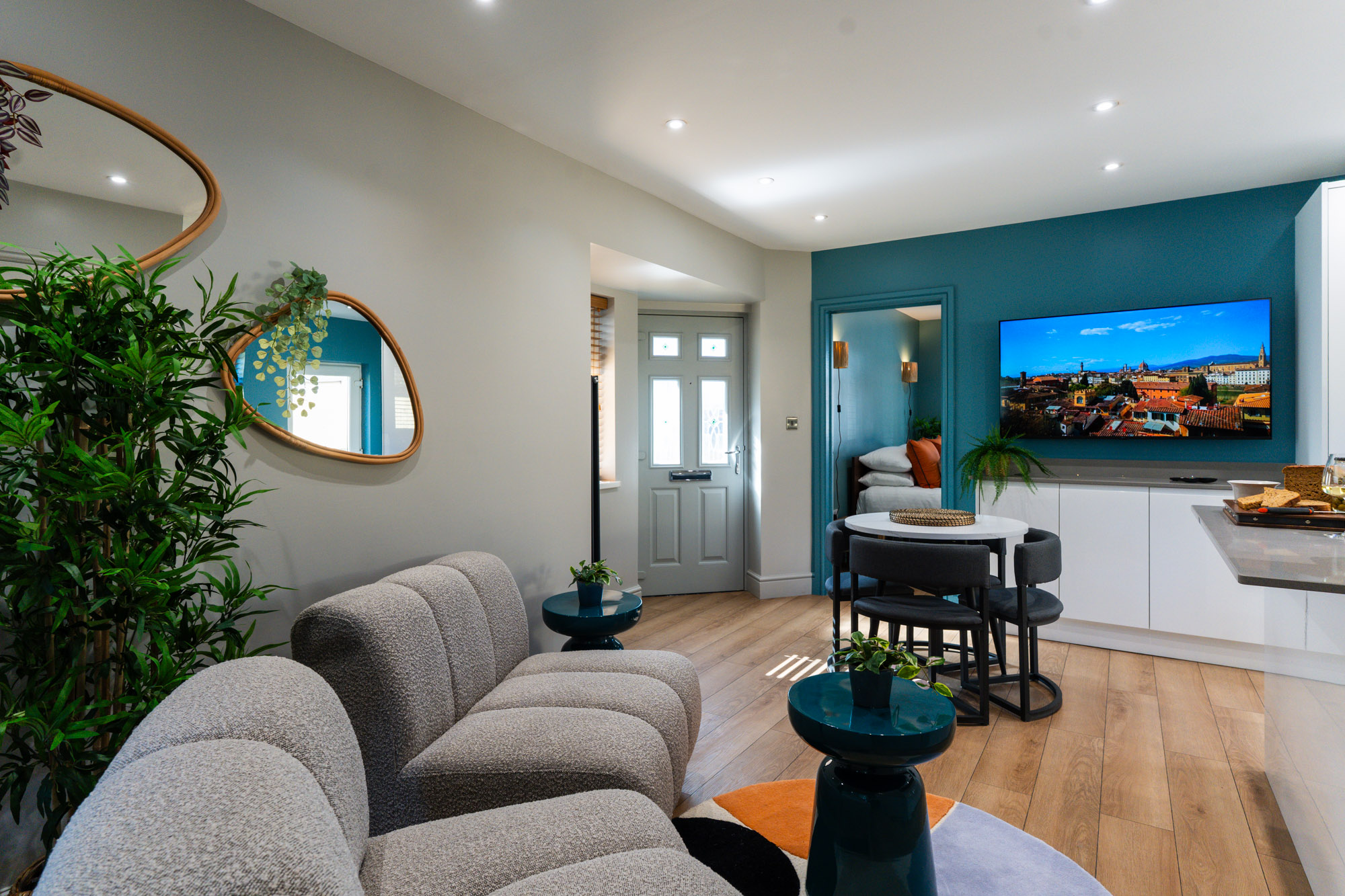 Woodstock living and dining area